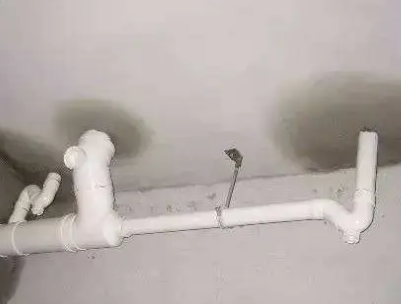 张店卫生间测漏水的几种情景